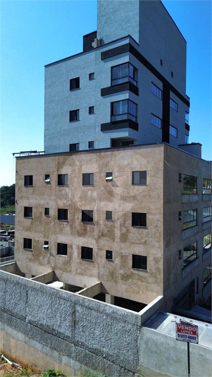 Apartamento à venda com 2 quartos, sendo 1 suíte,  em Residencial Jardins da Catalunha, Atibaia, SP