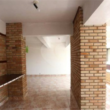 Sobrado à venda com 4 quartos, sendo 2 suítes, em Jardim Bonfiglioli, São Paulo, SP