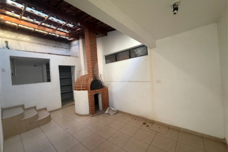 Sobrado à venda com 3 quartos, sendo 1 suíte,  em Vila Santo Antônio, São Paulo, SP