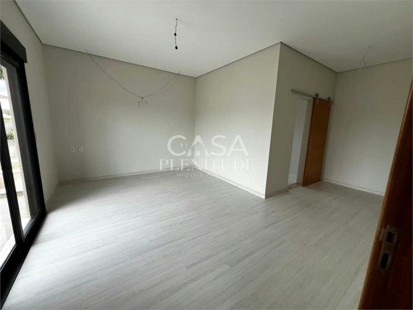 Casa em condomínio à venda com 3 suítes em Cajuru do Sul, Sorocaba, SP