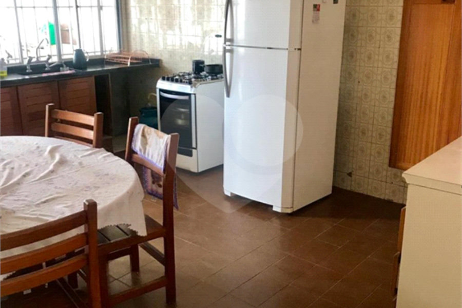Sobrado à venda com 2 quartos no Brasilândia, São Paulo, SP