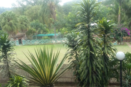 Casa à venda com 6 quartos, sendo 4 suítes, no condomínio Recanto dos Palmares, Atibaia - SP