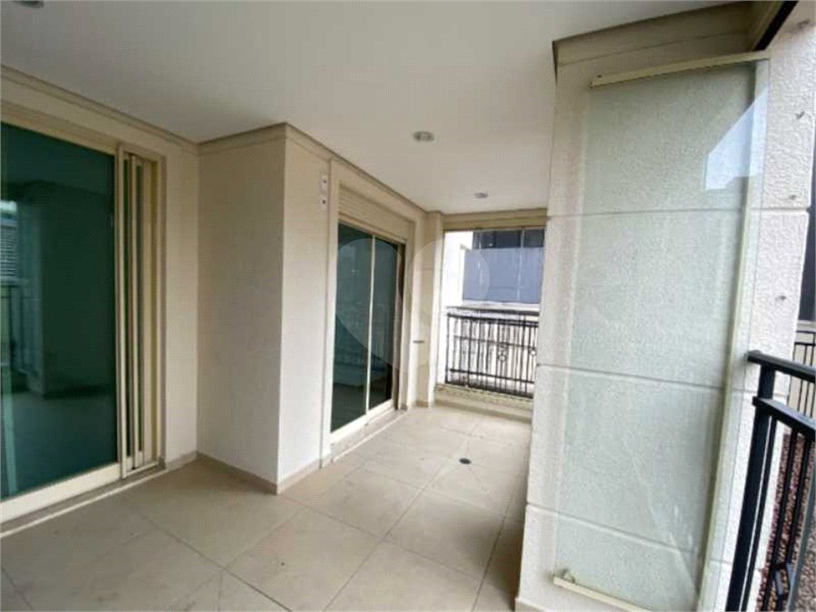 Apartamento à venda com 3 quartos, sendo 1 suíte, em Santana, São Paulo, SP