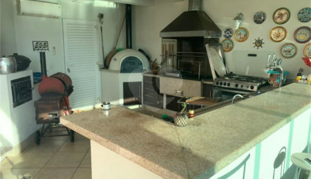Casa à venda com 4 suítes no condomínio Terras de Santa Teresa, Itupeva - SP