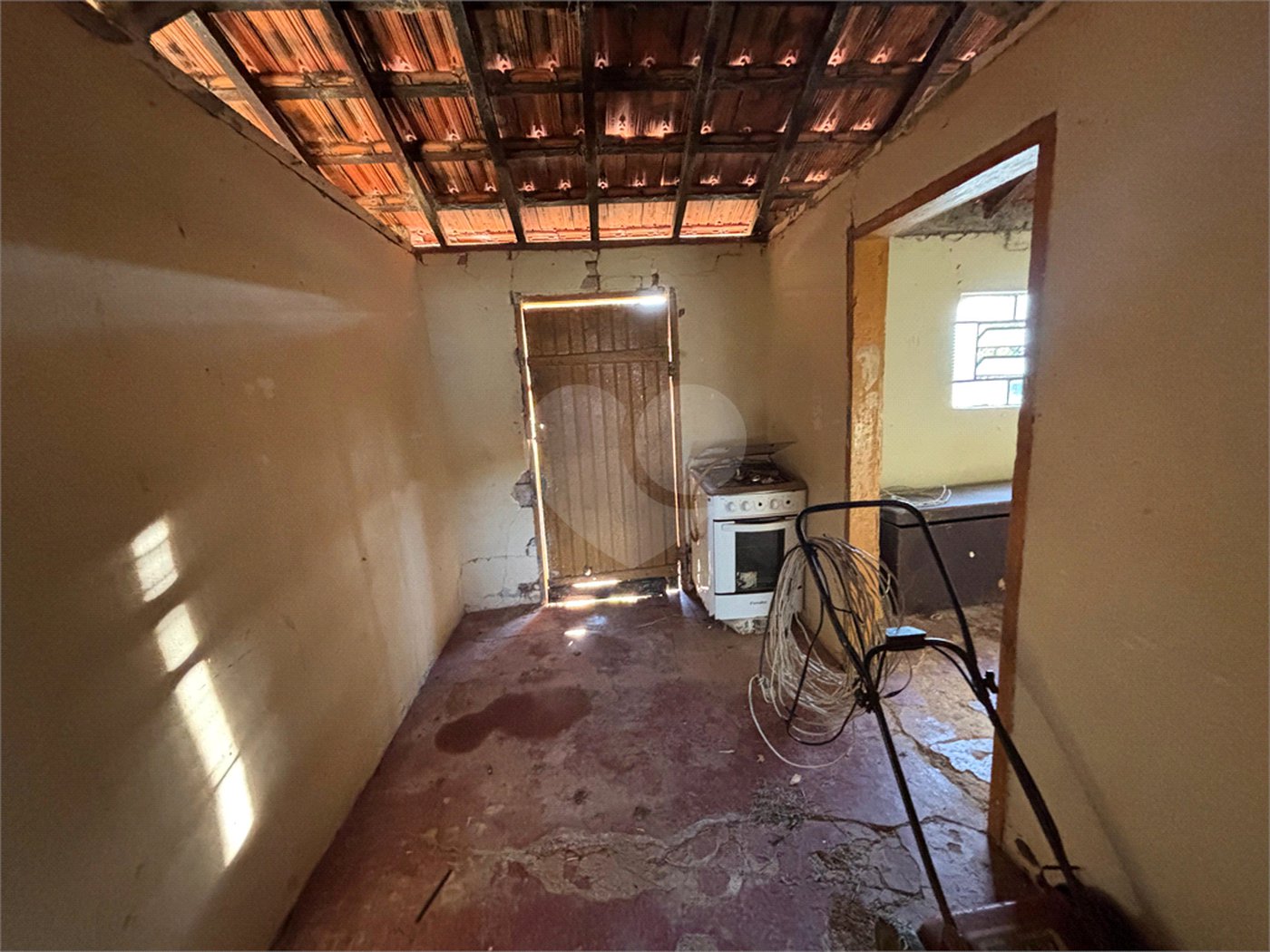 Sítio à venda com 3 quartos, sendo 1 suíte,  em Canta Galo, Itapetininga, SP