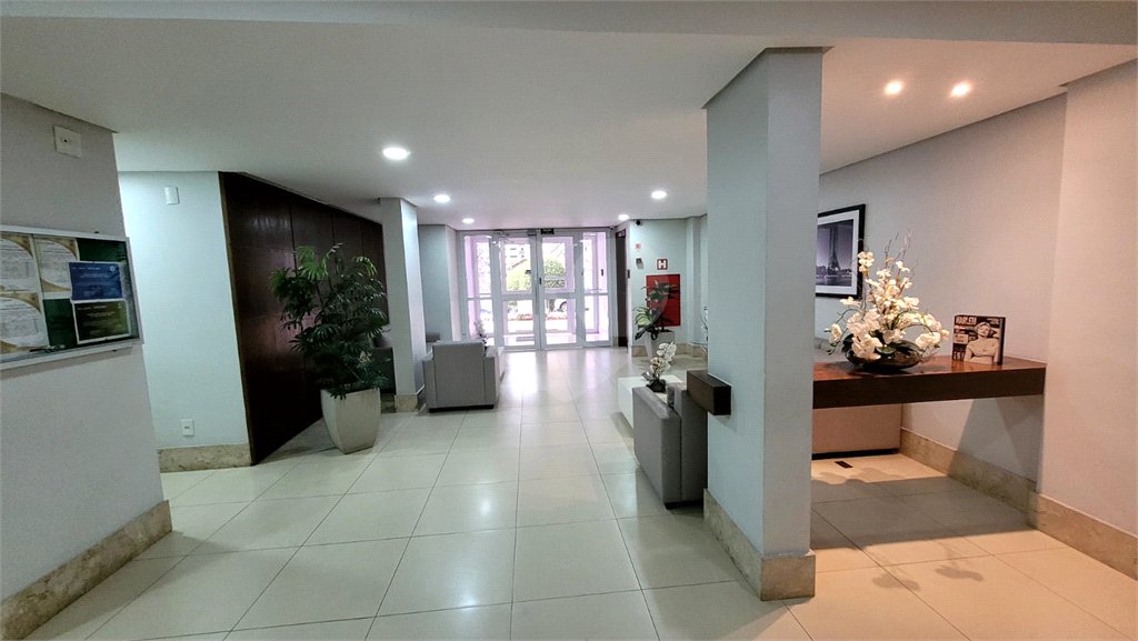 Apartamento à venda com 3 quartos, sendo 1 suíte, no Centro, Osasco, SP