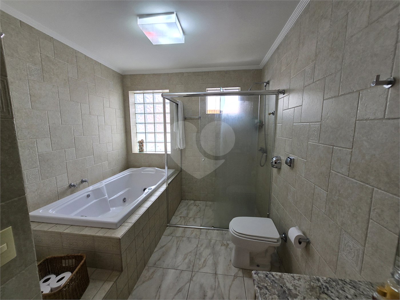 Sobrado à venda com 3 quartos, sendo 2 suítes, em Jardim Bonfiglioli, São Paulo, SP
