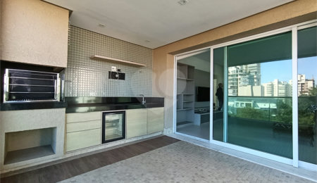 Apartamento para alugar com 3 suítes em Jardim Virgínia, Guarujá, SP