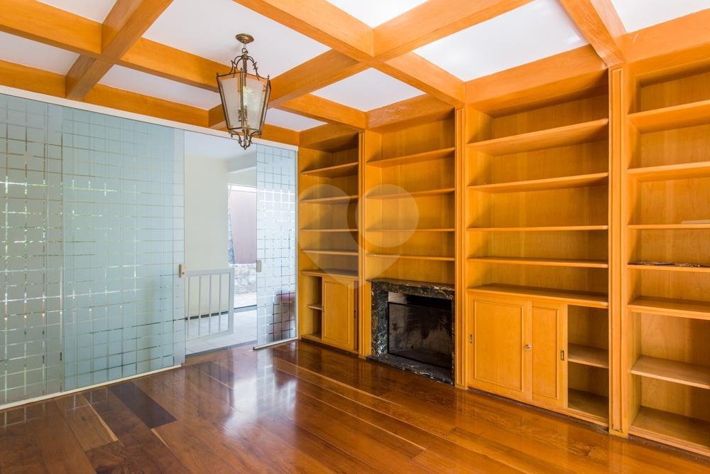 Casa para alugar com 4 suítes no condomínio Chácara Flora, São Paulo - SP