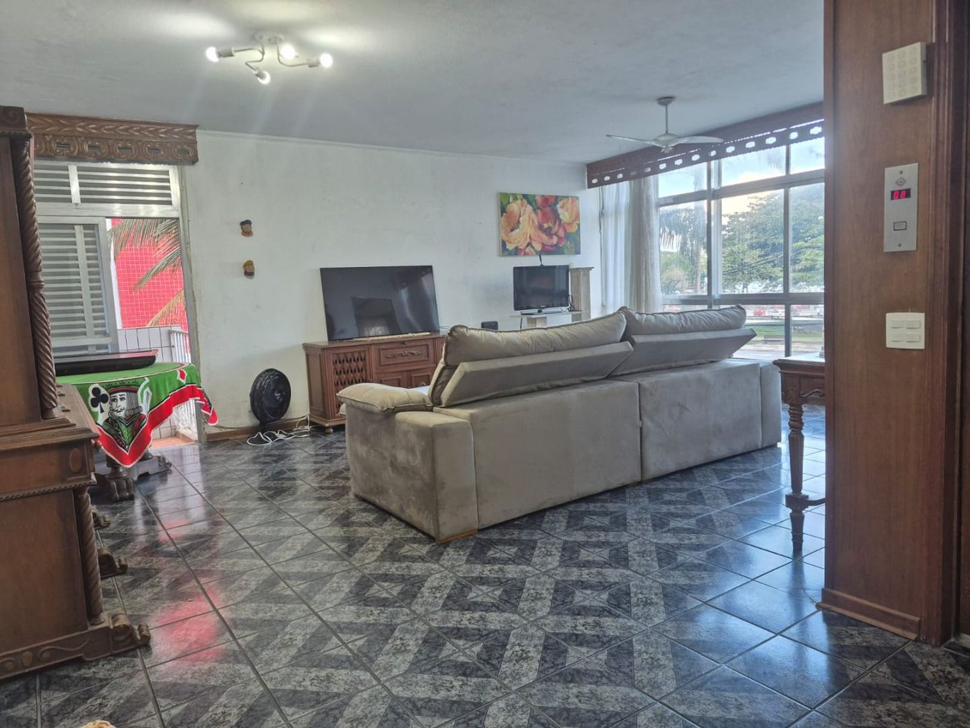 Apartamento com 3 dormitórios à venda, 180 m² por R$ 1.180.000,00 - Pompéia - Santos/SP