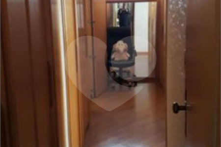 Apartamento à venda com 3 quartos, sendo 1 suíte,  em Vila Monumento, São Paulo, SP