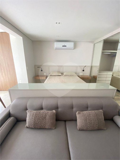 Apartamento à venda ou para alugar com 1 suíte em Itaim Bibi, São Paulo, SP