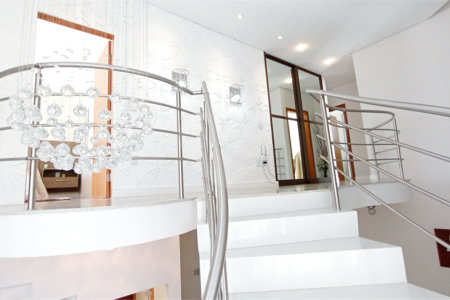 Casa à venda com 3 suítes no condomínio Vila do Sol, Valinhos - SP