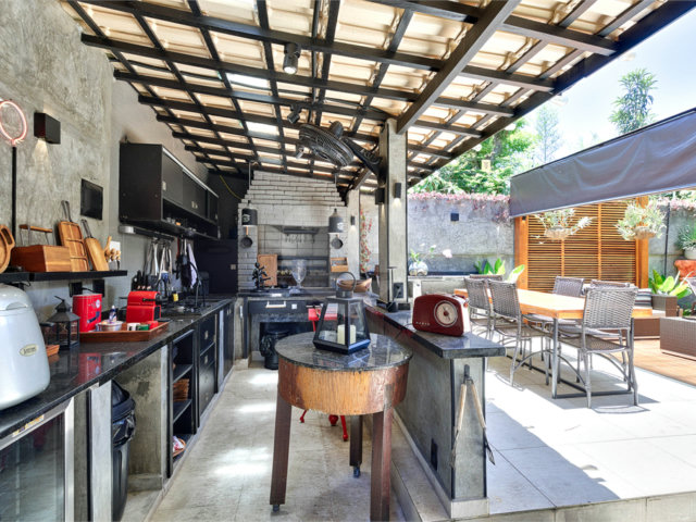 Casa à venda com 4 quartos, sendo 2 suítes,  em Granja Julieta, São Paulo, SP