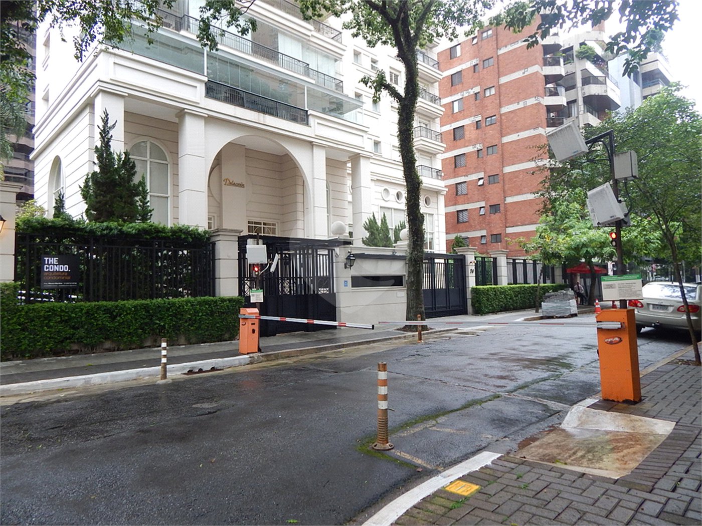 Apartamento à venda com 4 suítes em Moema, São Paulo, SP
