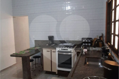 Chácara à venda com 5 quartos, sendo 2 suítes, em Terra Preta (terra Preta), Mairiporã, SP