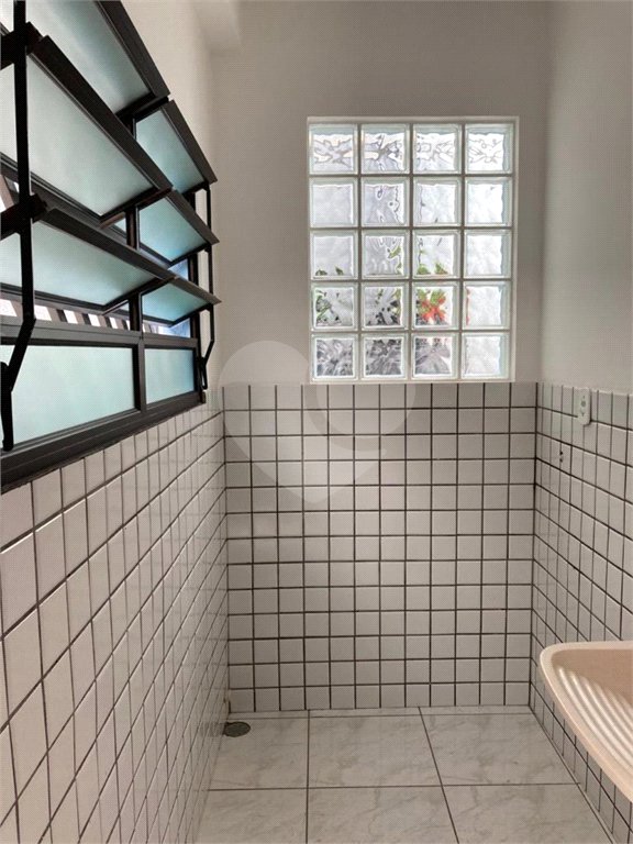 Sobrado à venda com 4 quartos, sendo 1 suíte, em Jaçanã, São Paulo, SP