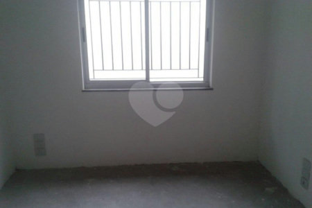 Sobrado à venda com 8 quartos em Vila Tramontano, São Paulo, SP