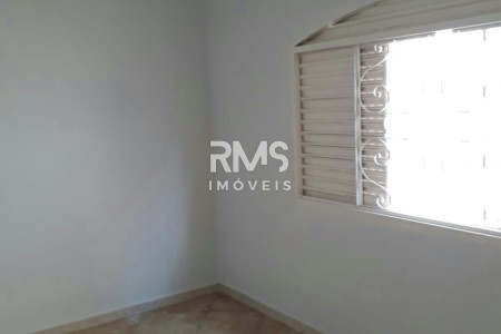 Casa à venda com 2 quartos no Centro, Itu, SP