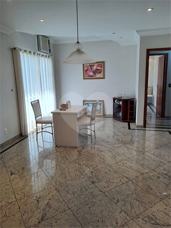 Apartamento à venda com 2 quartos em Despraiado, Cuiabá, MT