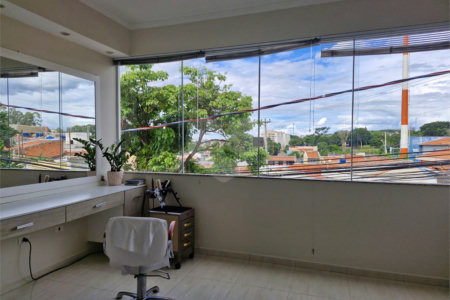 Casa à venda com 3 quartos, sendo 2 suítes, em Bela Vista, Salto, SP