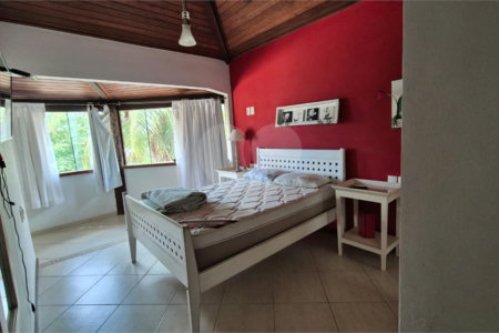 Casa à venda com 5 quartos, sendo 4 suítes,  em Geribá, Armação dos Búzios, RJ