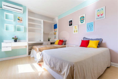 Apartamento à venda com 3 quartos, sendo 1 suíte, em Copacabana, Rio de Janeiro, RJ