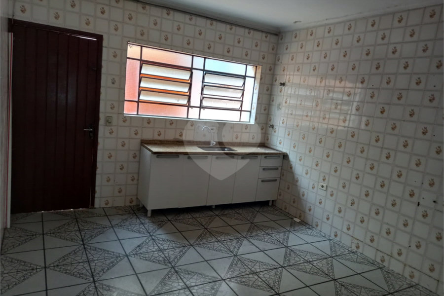 Sobrado à venda com 3 quartos em Parque Edu Chaves, São Paulo, SP