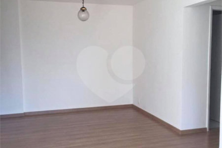 Apartamento à venda ou para alugar com 3 quartos, sendo 1 suíte, em Vila Mariana, São Paulo, SP