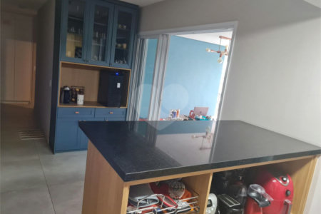 Apartamento à venda com 3 quartos, sendo 1 suíte, em Barra Funda, São Paulo, SP