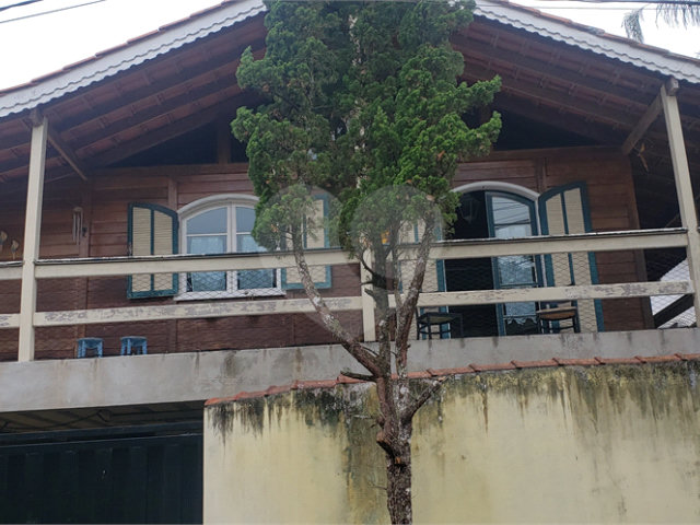 Casa à venda com 4 quartos, sendo 1 suíte,  em Serra da Cantareira, Mairiporã, SP