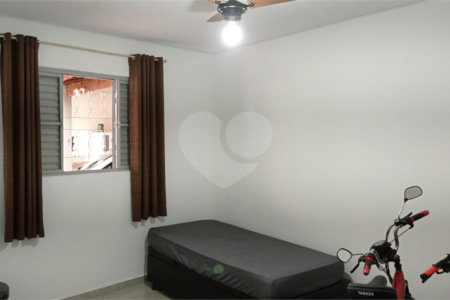 Casa à venda com 2 quartos, sendo 1 suíte, em Vila Haro, Sorocaba, SP