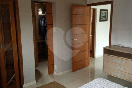 Casa à venda com 3 quartos em Sítio São José, Suzano, SP