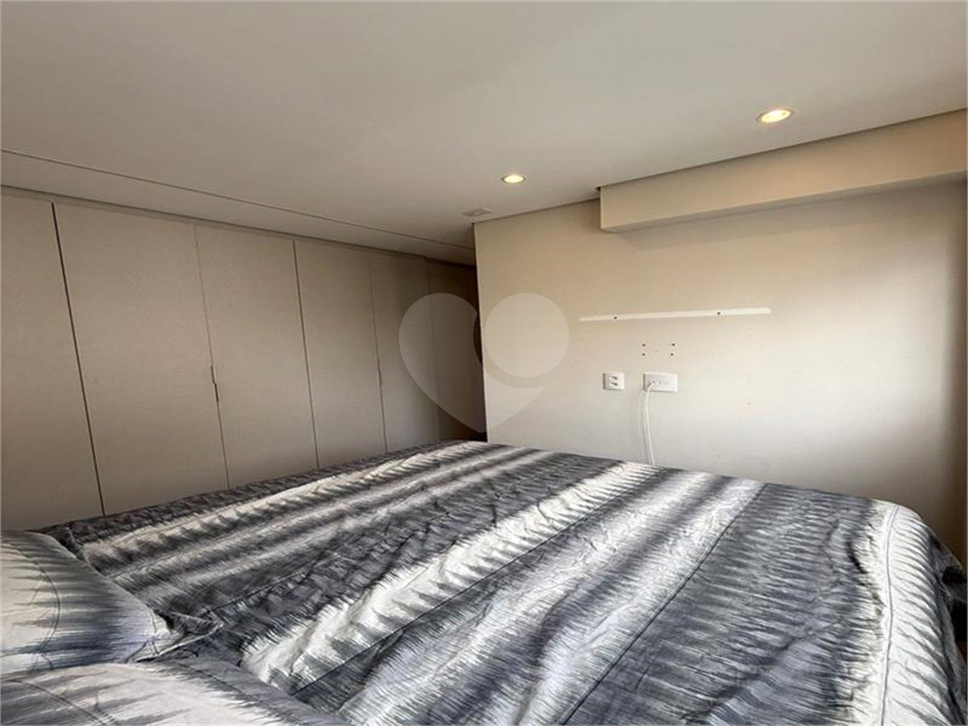 Apartamento à venda ou para alugar com 3 quartos, sendo 1 suíte, em Vila Andrade, São Paulo, SP