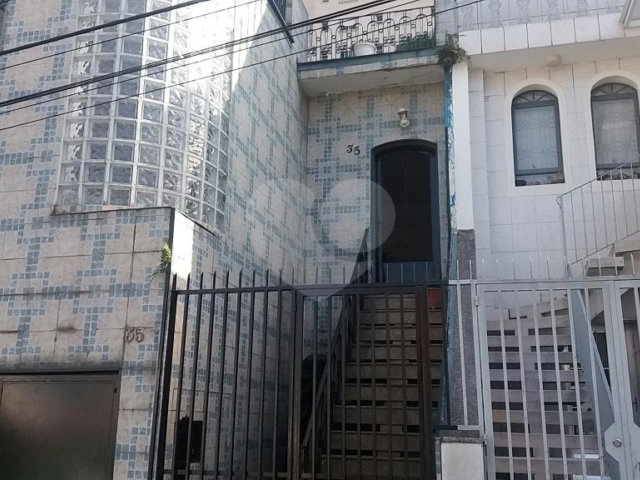 Casa à venda com 3 quartos, sendo 1 suíte,  em Santana, São Paulo, SP