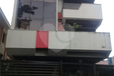 Triplex à venda ou para alugar com 4 suítes em Enseada, Guarujá, SP