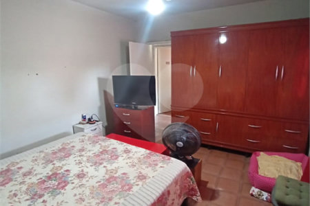 Casa à venda com 4 quartos em Campo Grande, Rio de Janeiro, RJ