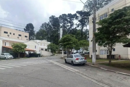 Casa à venda com 2 quartos no condomínio Residencial Parque Real, Cotia - SP