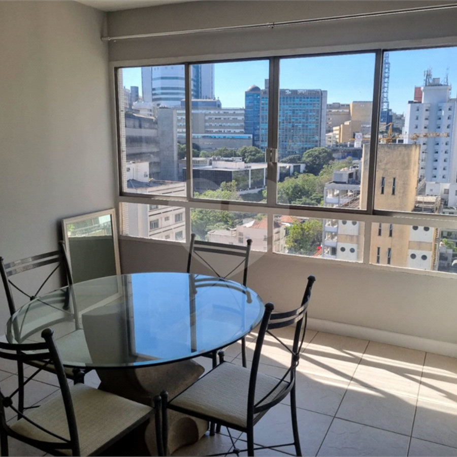 Apartamento à venda ou para alugar com 3 quartos, sendo 1 suíte, em Cerqueira César, São Paulo, SP