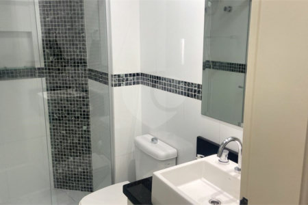 Apartamento à venda com 3 quartos, sendo 1 suíte, em Jardim Marajoara, São Paulo, SP