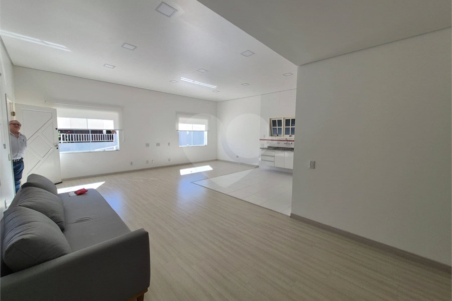 Casa à venda com 2 suítes no condomínio Alpes da Cantareira, Mairiporã - SP