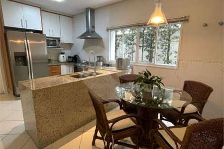 Casa à venda com 3 suítes no condomínio Villagio Di Verona, Vinhedo - SP