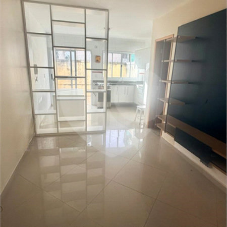 Casa à venda com 2 suítes no condomínio Residencial Real North Pedro, São Paulo - SP