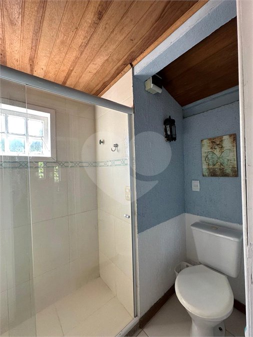 Casa em condomínio à venda com 3 quartos, sendo 2 suítes,  em Peró, Cabo Frio, RJ