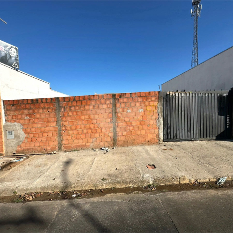 Terreno a venda no Jardim Munique