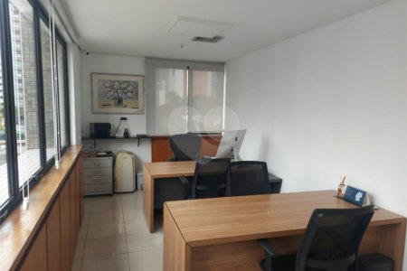 Sala à venda em Campo Belo, São Paulo, SP