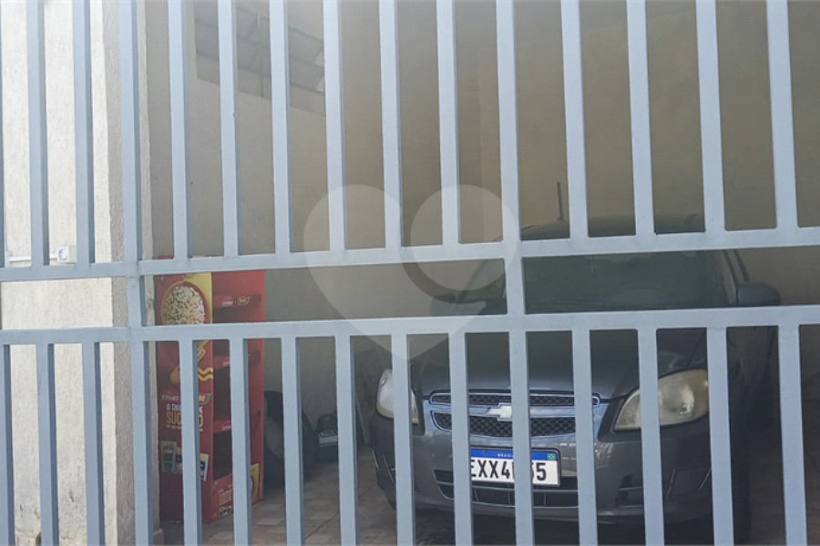 Sobrado à venda com 10 quartos em Vila Mazzei, São Paulo, SP