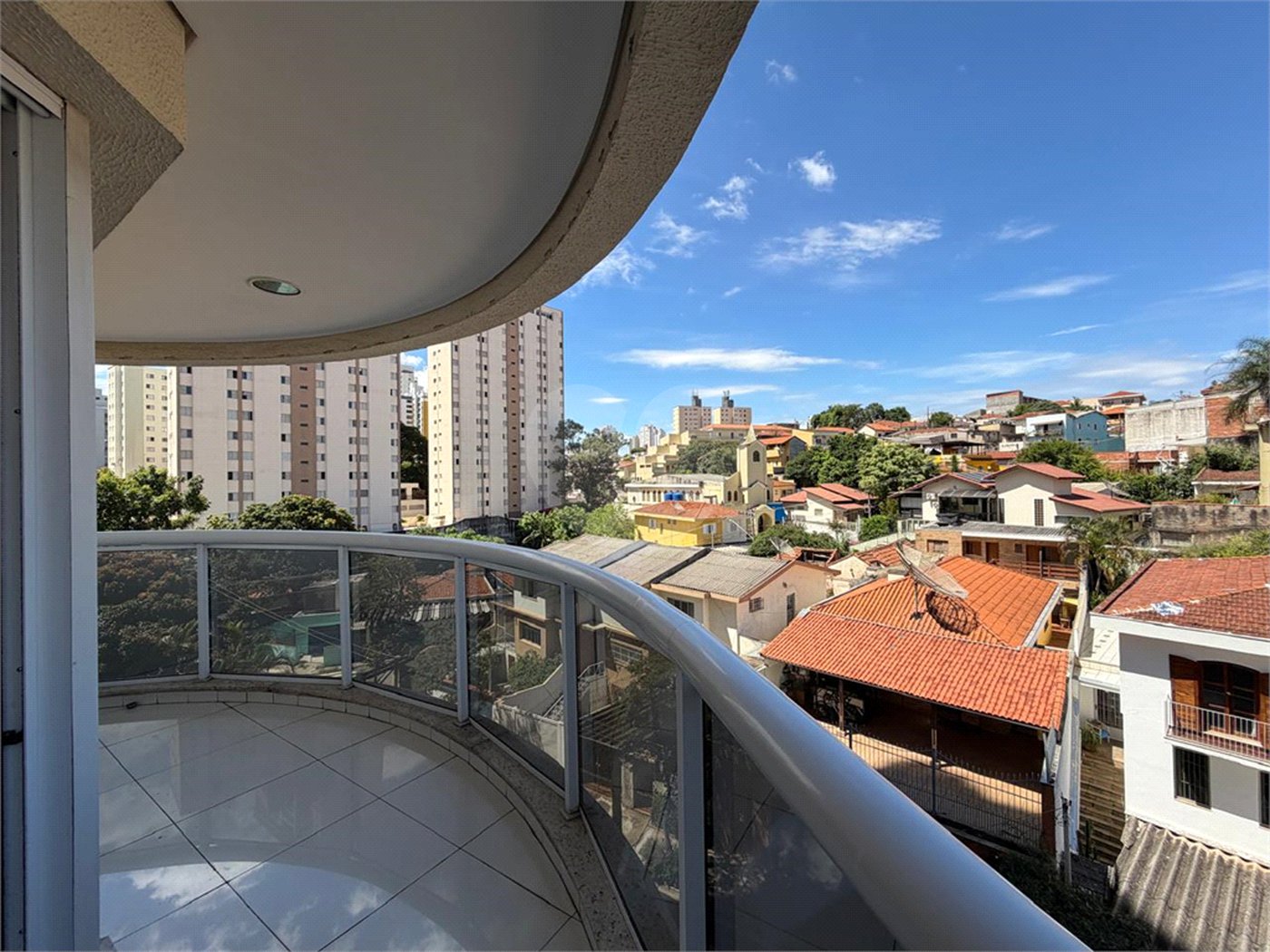 Apartamento à venda com 3 suítes em Santana, São Paulo, SP