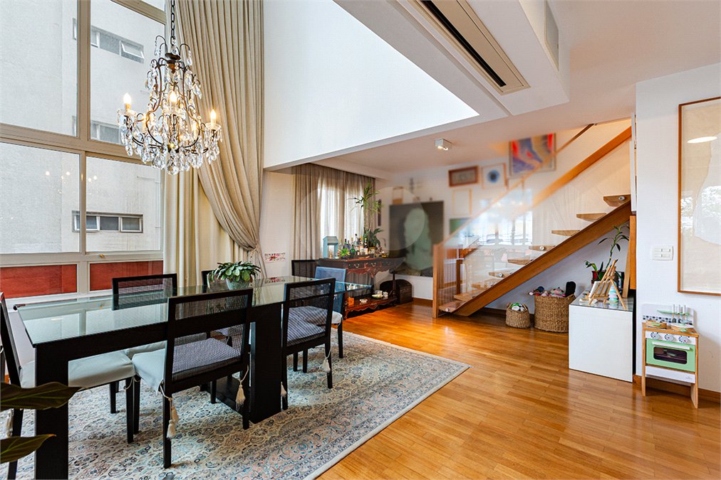 Duplex para alugar com 3 suítes em Sumarezinho, São Paulo, SP