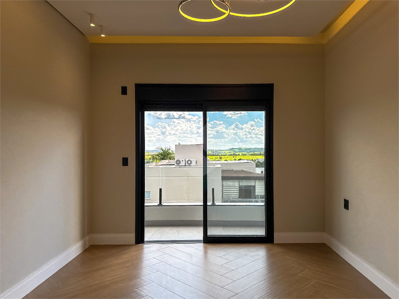 Casa à venda com 3 suítes no condomínio Jardim Vila Paradiso, Indaiatuba - SP